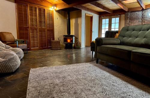 Jindabyne Ski Chalet | Upsandowns - Private pool, Spa, and Sauna
