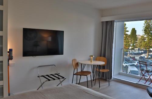 Dee Why Apartment | Dee Why Beach - Surfrider Studio 22