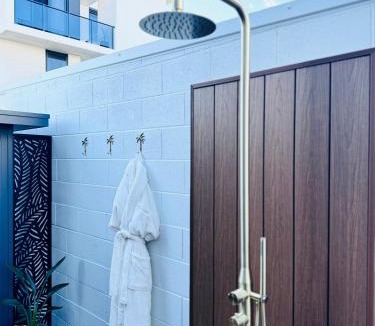 Wollongong Hotel | Surfside 22