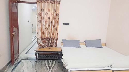Taj Ganj Hotel | Hotel Rubia