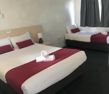 Narrabri Hotel | Kaputar Motel