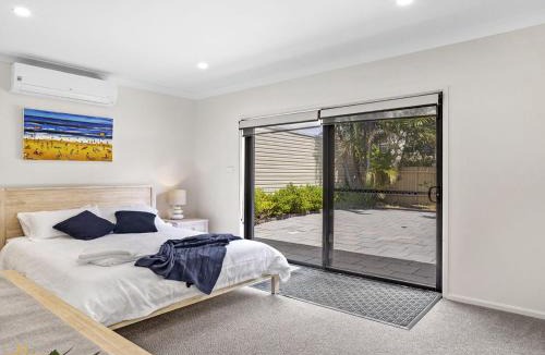 Fingal Bay House | Beach House 72A Marine Dr Fingal Bay
