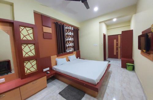 Deoghar Hotel | Hotel Shree Hari