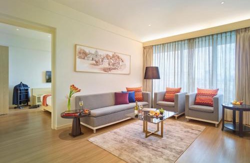 Kolkata Hotel | Vivanta Kolkata EM Bypass