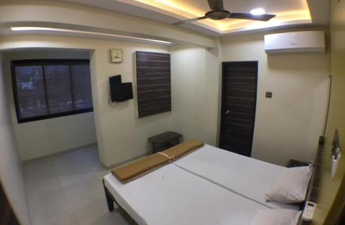 Malad East Hotel | Hotel Shalimar