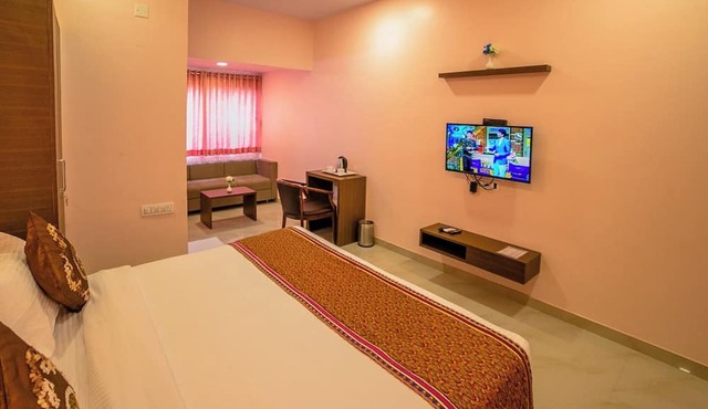 Saanvi Resort Bhavnagar