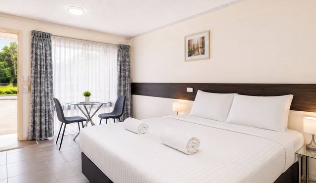 Gallery Motel