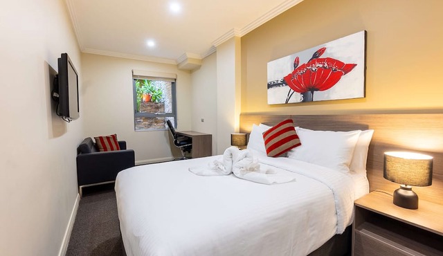 Best Western Plus Camperdown Suites