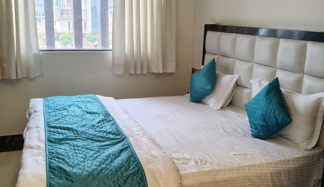Hotel MKG Inn Club and Bar Jaipur
