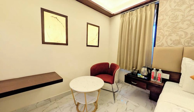 Hotel Solaris