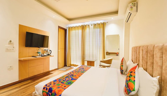 Fabhotel The Prime Land