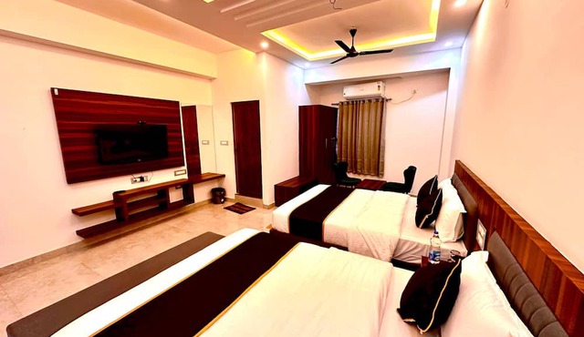 WESLAND INN