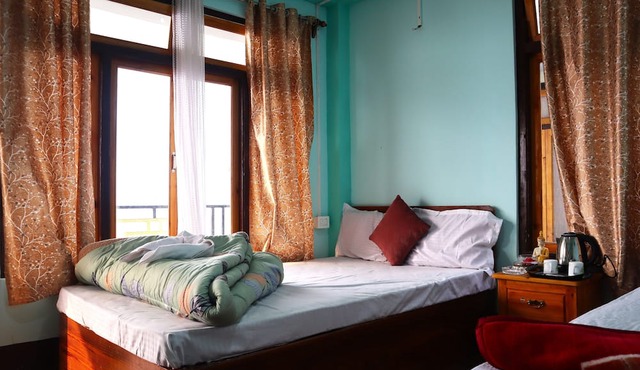 Okhli Homestay