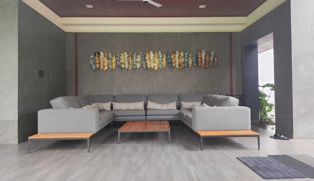 Narayani Revtree - Resort & Villa