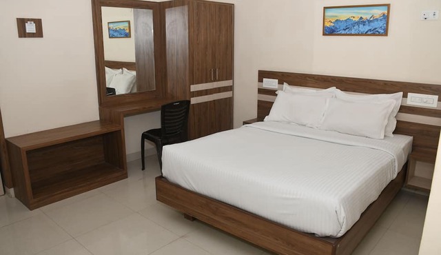 Hotel Vasantham Inn