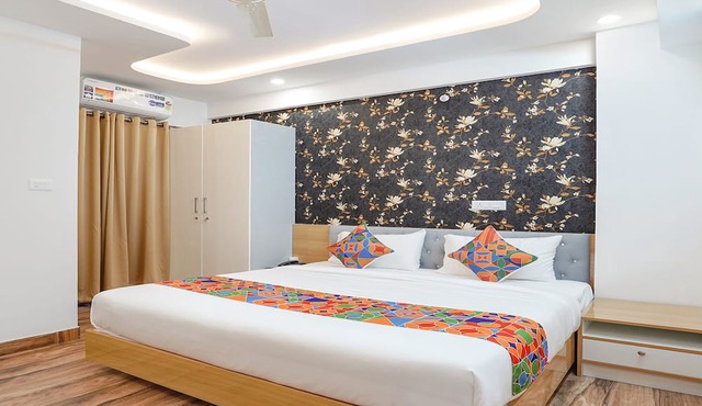 FabHotel Vasatiya & Suites