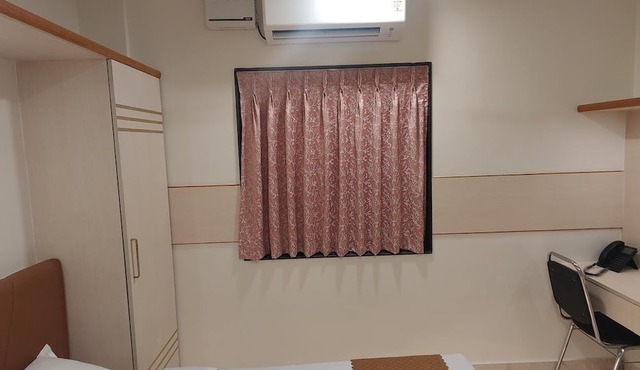 Nandhavanam A Business Class Residency