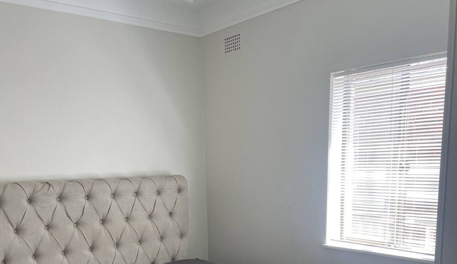 Sunny one bedroom villa in a quite and relaxing area, 20 minutes from CBD