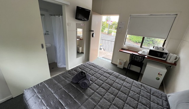 Hi-Way Motel Grafton - Digital & Contactless
