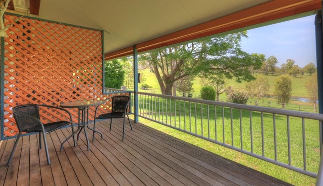 Jacaranda Motor Lodge