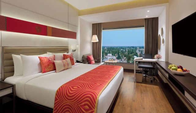 Fortune Select Lucknow