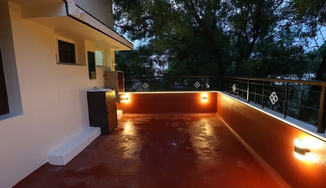 Sri Gokulam Courtyard Home 10min walk to the Temple
