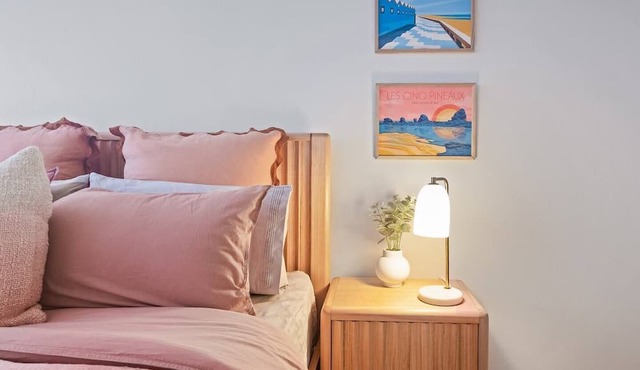Coastal Corner Contemporary Chic by the Beach