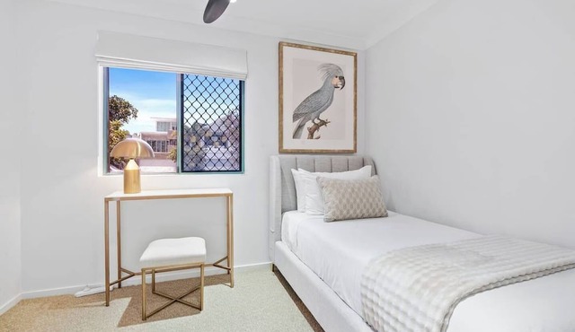 Cest Mermaid A Stunning Beachside Escape