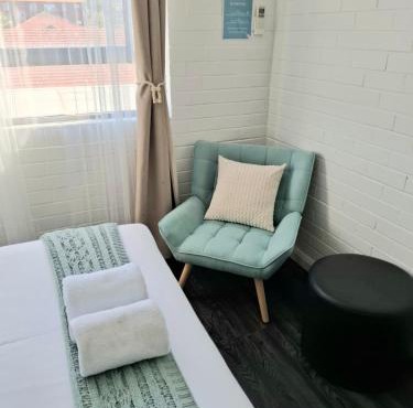 Little Coogee Hotel