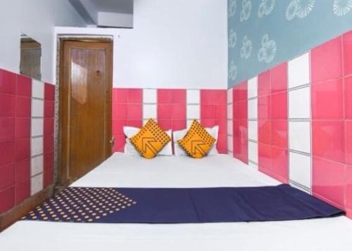 Hotel O Snenanjali