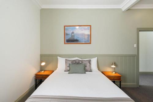 George Inn Rooms at Royal Tenterfield