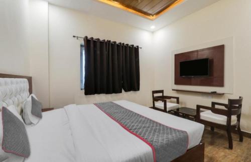 Trijal Inn Hotel & Banquet Lucknow Airport