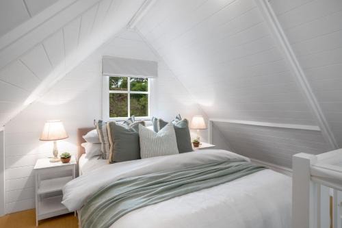Cottage Alpine Southern Highlands Sundays 